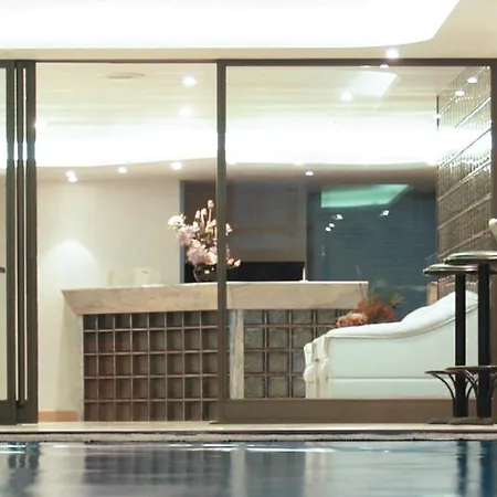 Otel Liverpool Cervia