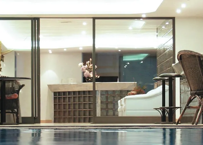 호텔 Liverpool 체르비아